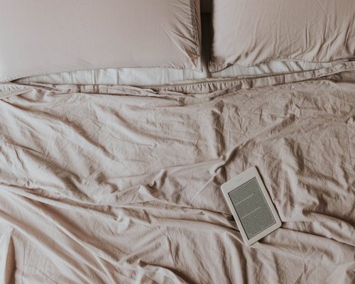 A calm setup for a good night sleep without digital devices